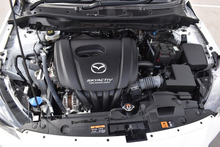 2018 Mazda 2 Neo DJ Series White