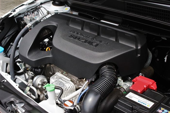 2019 Suzuki S-Cross Turbo Prestige JY White