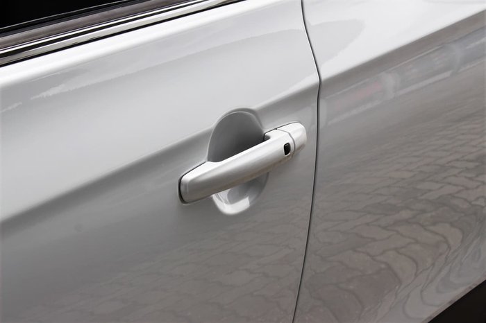 2019 Suzuki S-Cross Turbo Prestige JY White