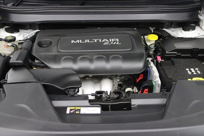 2015 Jeep Cherokee Sport KL MY15 White