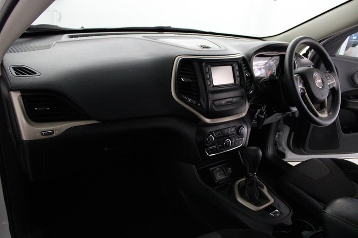 2015 Jeep Cherokee Sport KL MY15 White