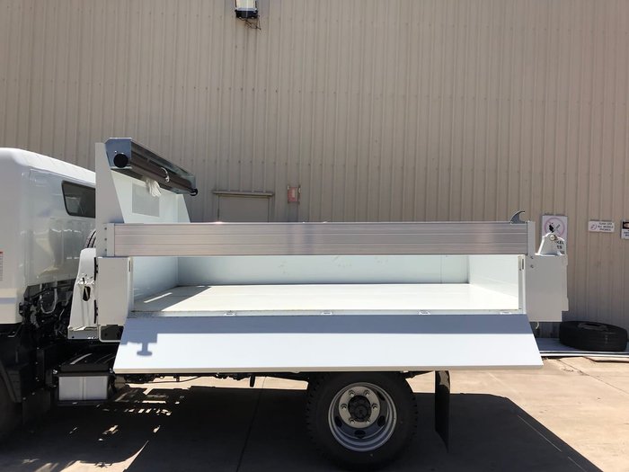 2020 FUSO CANTER 815 FACTORY TIPPER SAFETY PACK AMT White