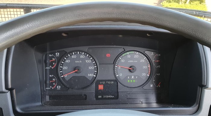 2015 FUSO 1024 FIGHTER WHITE