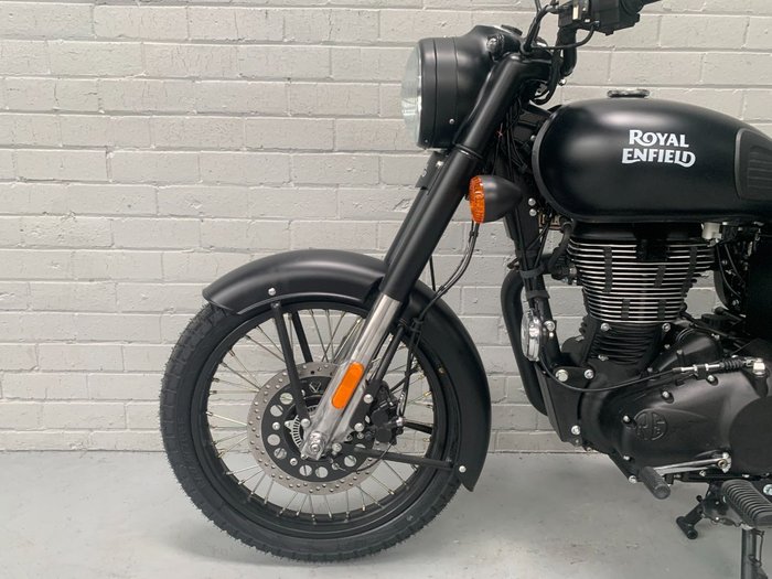 2020 Royal Enfield CLASSIC 500 ABS Black