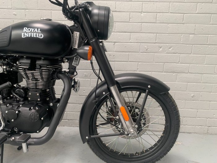 2020 Royal Enfield CLASSIC 500 ABS Black