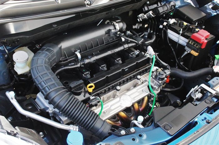 2019 Suzuki Swift GL Navigator AZ Blue