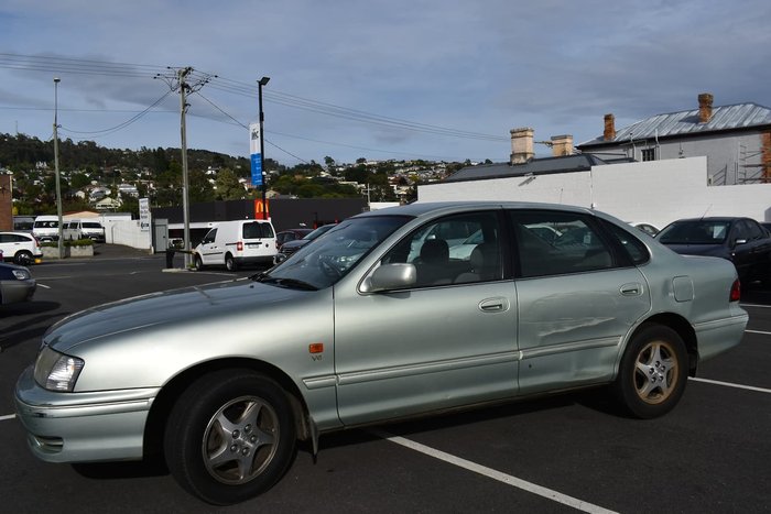 2002 Toyota Avalon Conquest MCX10R Mark II Silver