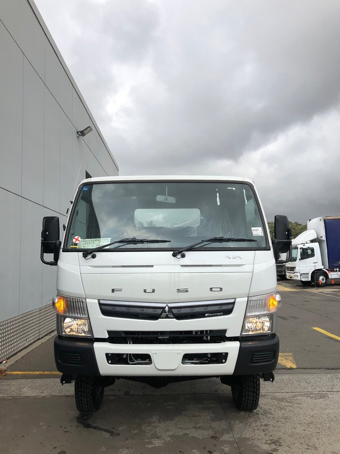 2020 FUSO 4X4 FG WIDE CAB MWB CANTER IN STOCK White