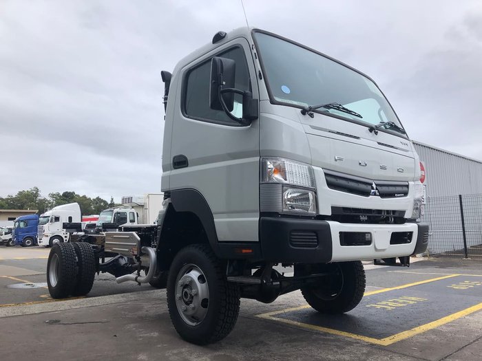 2020 FUSO 4X4 FG WIDE CAB MWB CANTER IN STOCK White