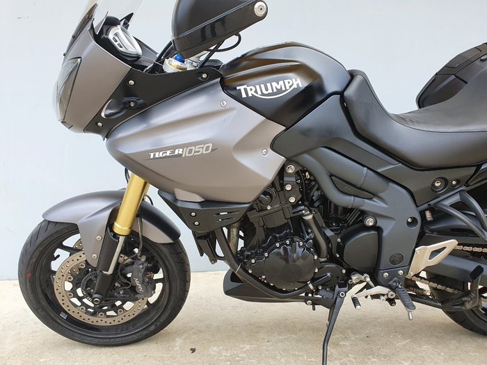 2012 Triumph TIGER 1050 Grey