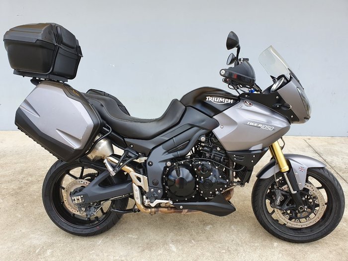 2012 Triumph TIGER 1050 Grey