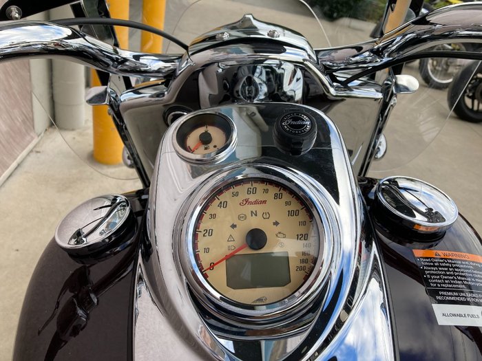 2021 Indian CHIEF VINTAGE CRIMSON METALLIC TOURER Maroon