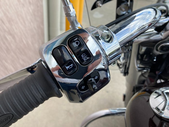 2021 Indian CHIEF VINTAGE CRIMSON METALLIC TOURER Maroon