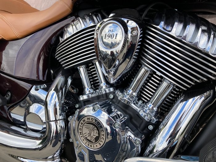 2021 Indian CHIEF VINTAGE CRIMSON METALLIC TOURER Maroon