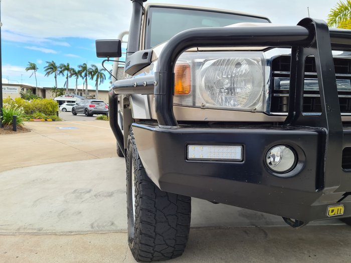 2017 Toyota Landcruiser GXL VDJ79R 4X4 Dual Range Vintage Gold