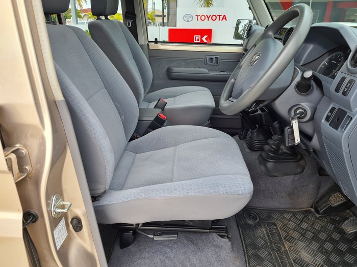 2017 Toyota Landcruiser GXL VDJ79R 4X4 Dual Range Vintage Gold