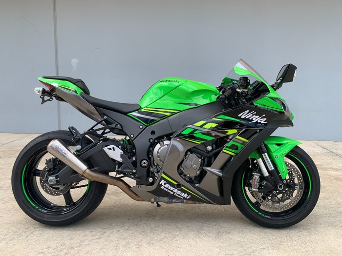 2018 Kawasaki NINJA ZX-10RR Green