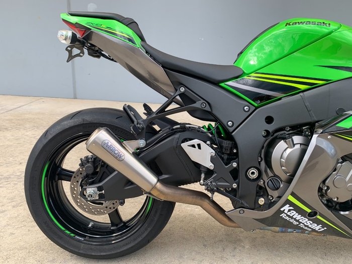 2018 Kawasaki NINJA ZX-10RR Green