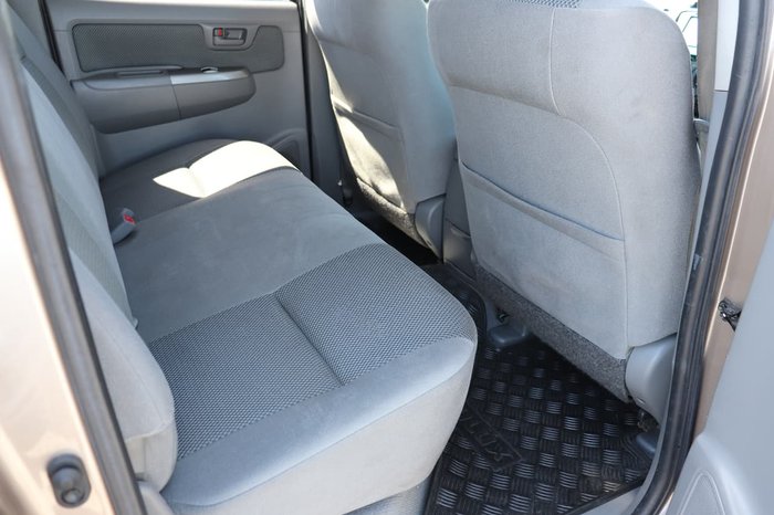 2010 Toyota Hilux SR5 KUN26R MY10 4X4 Beige