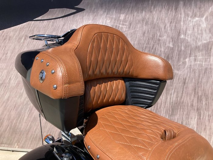 2015 Indian ROADMASTER THUNDER BLACK Black