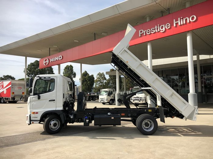 2021 HINO FC 1124 White