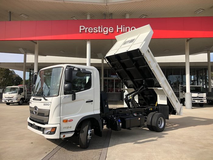 2021 HINO FC 1124 White