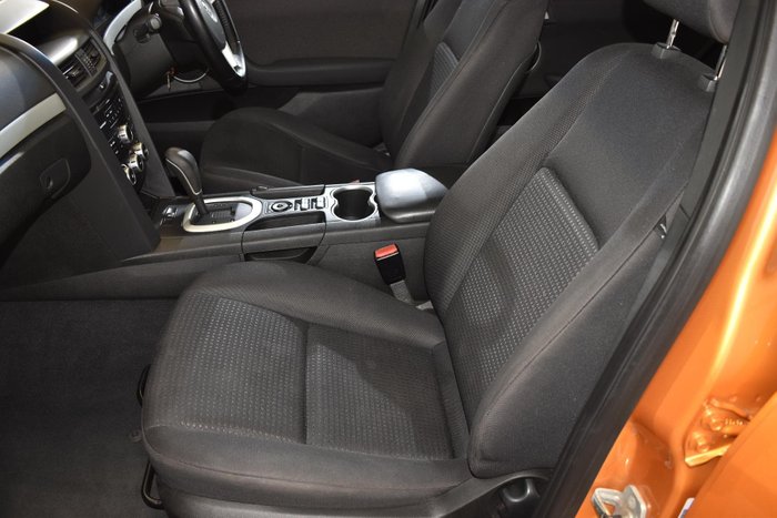 2010 Holden Commodore SV6 VE MY10 Orange