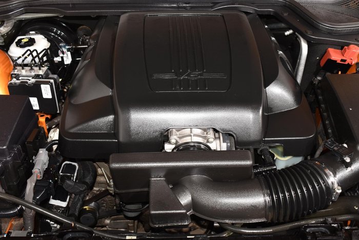 2010 Holden Commodore SV6 VE MY10 Orange