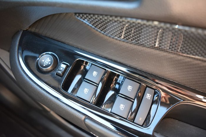 2016 Holden Commodore SV6 VF Series II MY16 Silver