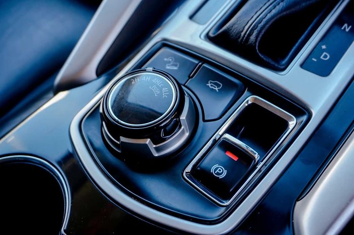 2015 Mitsubishi Pajero Sport Exceed QE MY16 4X4 Dual Range Grey