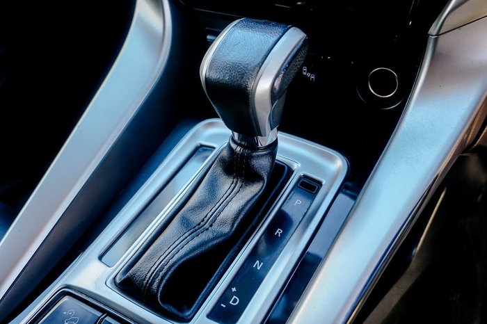 2015 Mitsubishi Pajero Sport Exceed QE MY16 4X4 Dual Range Grey