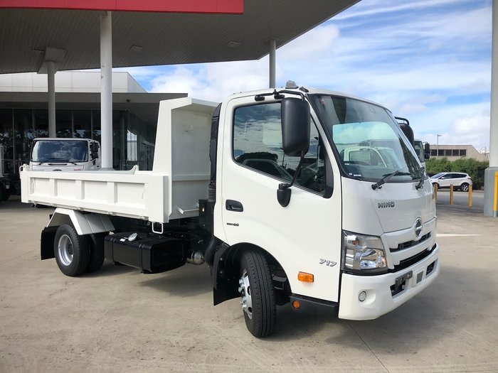 2021 HINO 717 White