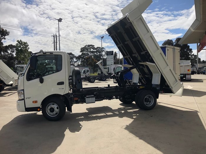 2021 HINO 300 SERIES 717 White