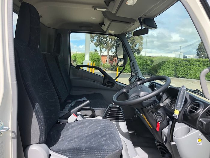 2021 HINO 300 SERIES 717 White