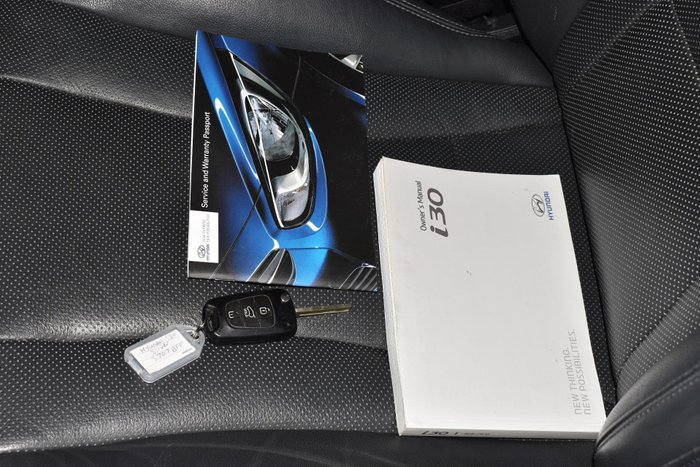 2014 Hyundai i30 SE GD2 MY14 Sleek Silver