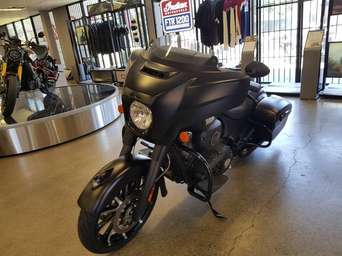 2018 Indian CHIEFTAIN LIMITED DARK WALNUT ThunderBLACKSmoke