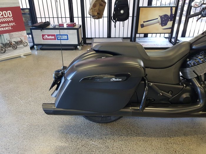 2018 Indian CHIEFTAIN LIMITED DARK WALNUT ThunderBLACKSmoke