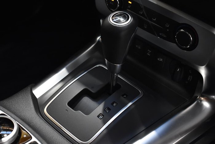 2020 Mercedes-Benz X-Class X250d Progressive 470 4X4 Dual Range Axinit Bronze