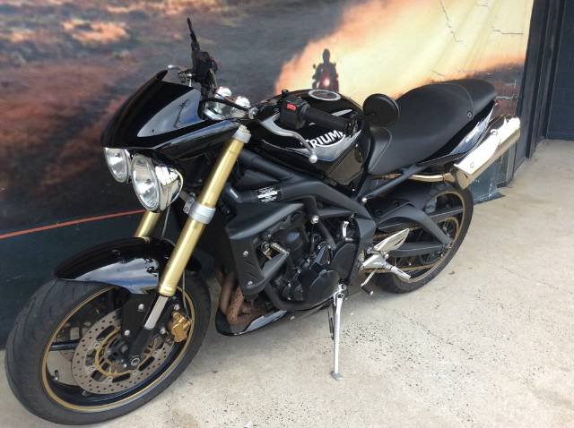 2007 TRIUMPH STREET TRIPLE 675 ROAD BLACK