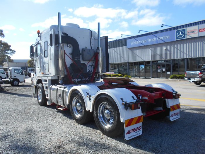 2007 FREIGHTLINER ARGOSY 101'' White