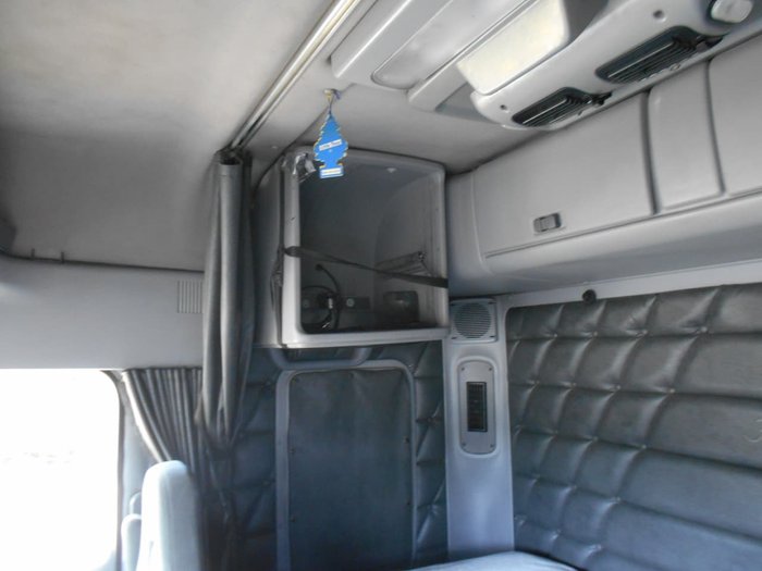 2007 FREIGHTLINER ARGOSY 101'' White