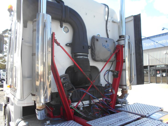 2007 FREIGHTLINER ARGOSY 101'' White