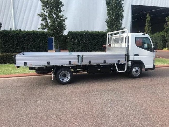 2021 FUSO CANTER 515 WIDE