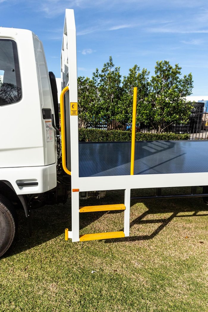 2021 FUSO FIGHTER 1024