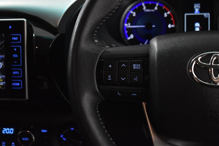 2016 Toyota Hilux SR5 GUN126R 4X4 Dual Range White