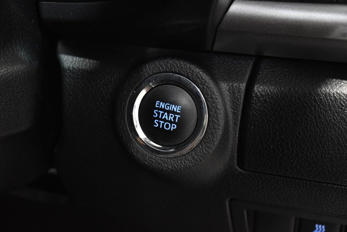 2016 Toyota Hilux SR5 GUN126R 4X4 Dual Range White