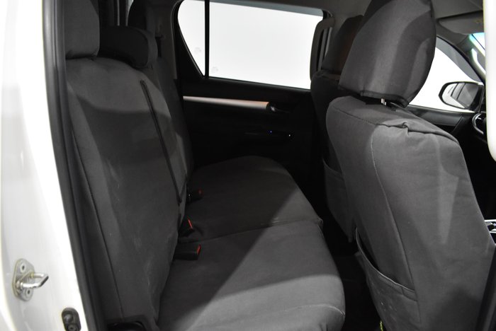 2016 Toyota Hilux SR5 GUN126R 4X4 Dual Range White