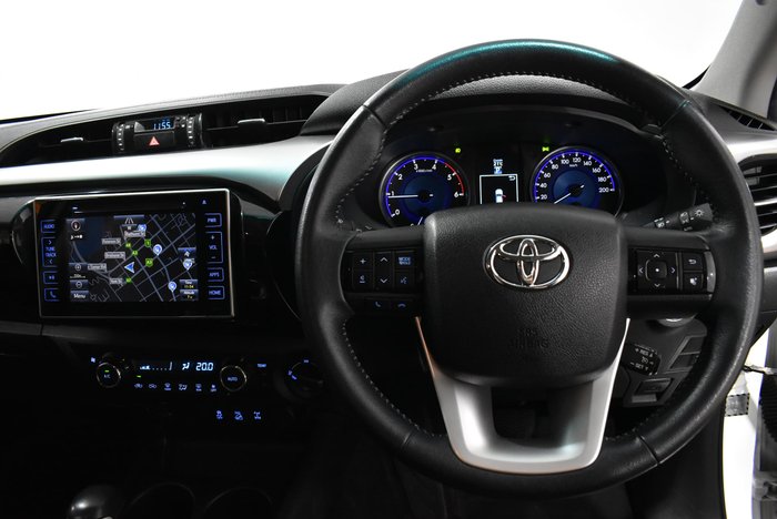 2016 Toyota Hilux SR5 GUN126R 4X4 Dual Range White