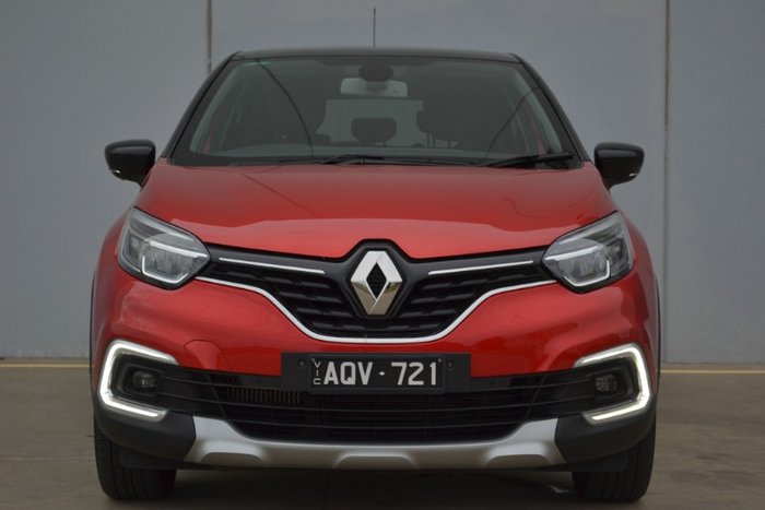 2017 Renault Captur Intens J87 RED WITH BLACK