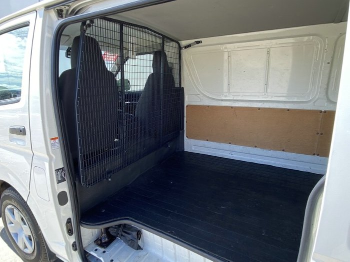 2016 Toyota Hiace LONG WHEELBASE TRH201R WHITE